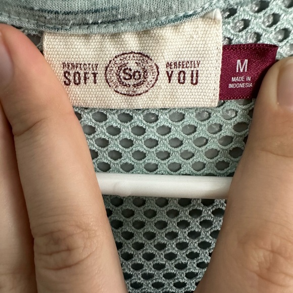 SO Green Razorback Tank Top - Picture 2 of 6